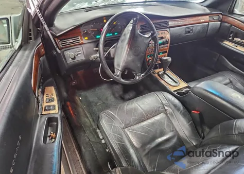 2001 Cadillac Eldorado Esc z USA, uszkodzony, nr VIN 1G6EL12YX1B104123